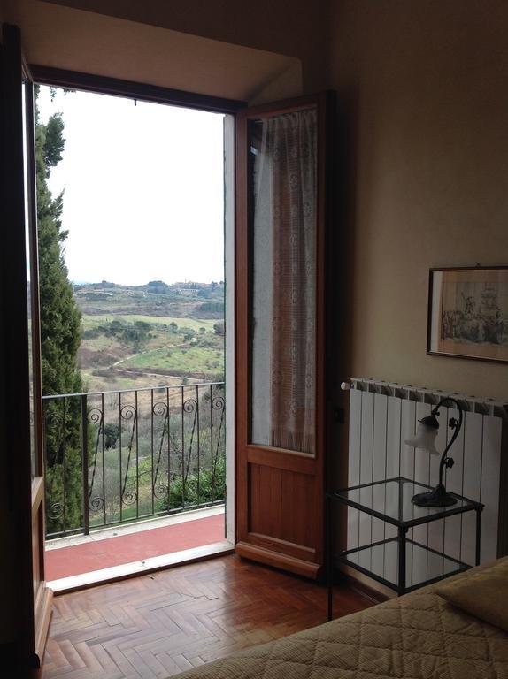 La Romita Ospitalita Rurale Familiare Villa Montisi Oda fotoğraf