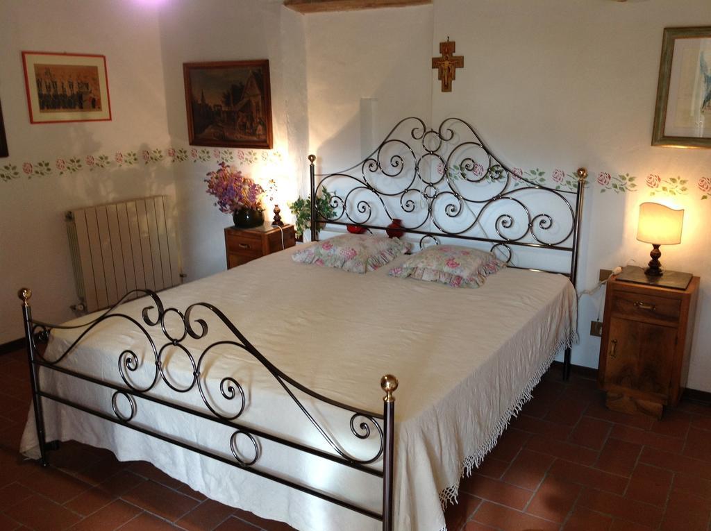 La Romita Ospitalita Rurale Familiare Villa Montisi Oda fotoğraf