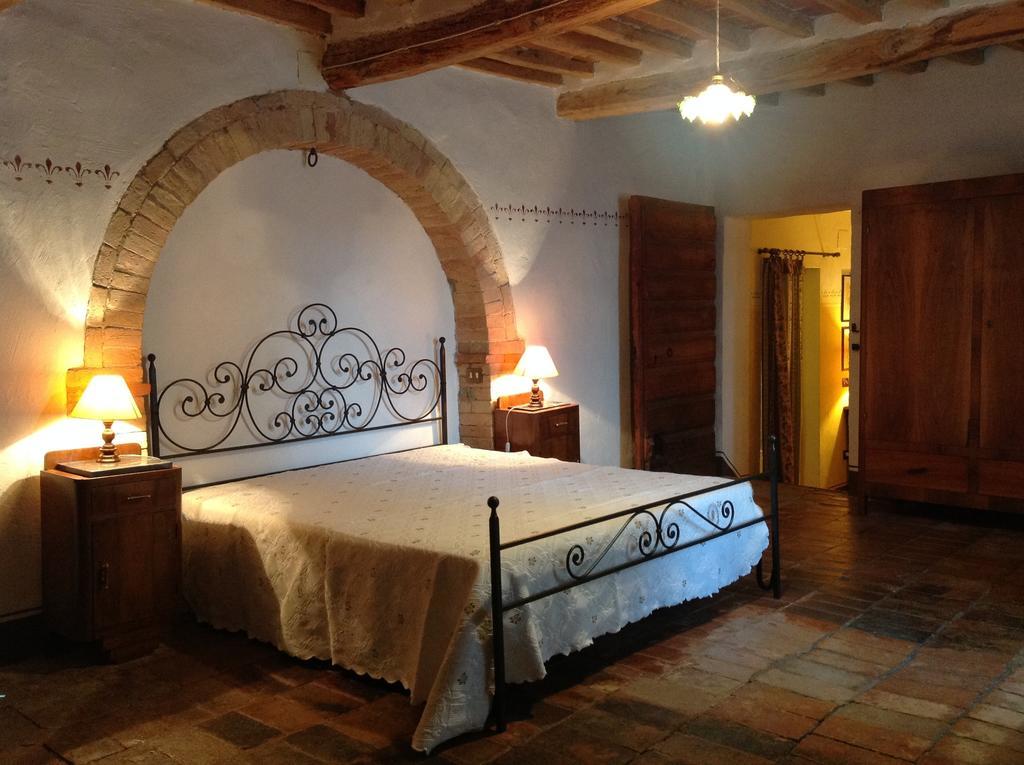 La Romita Ospitalita Rurale Familiare Villa Montisi Oda fotoğraf