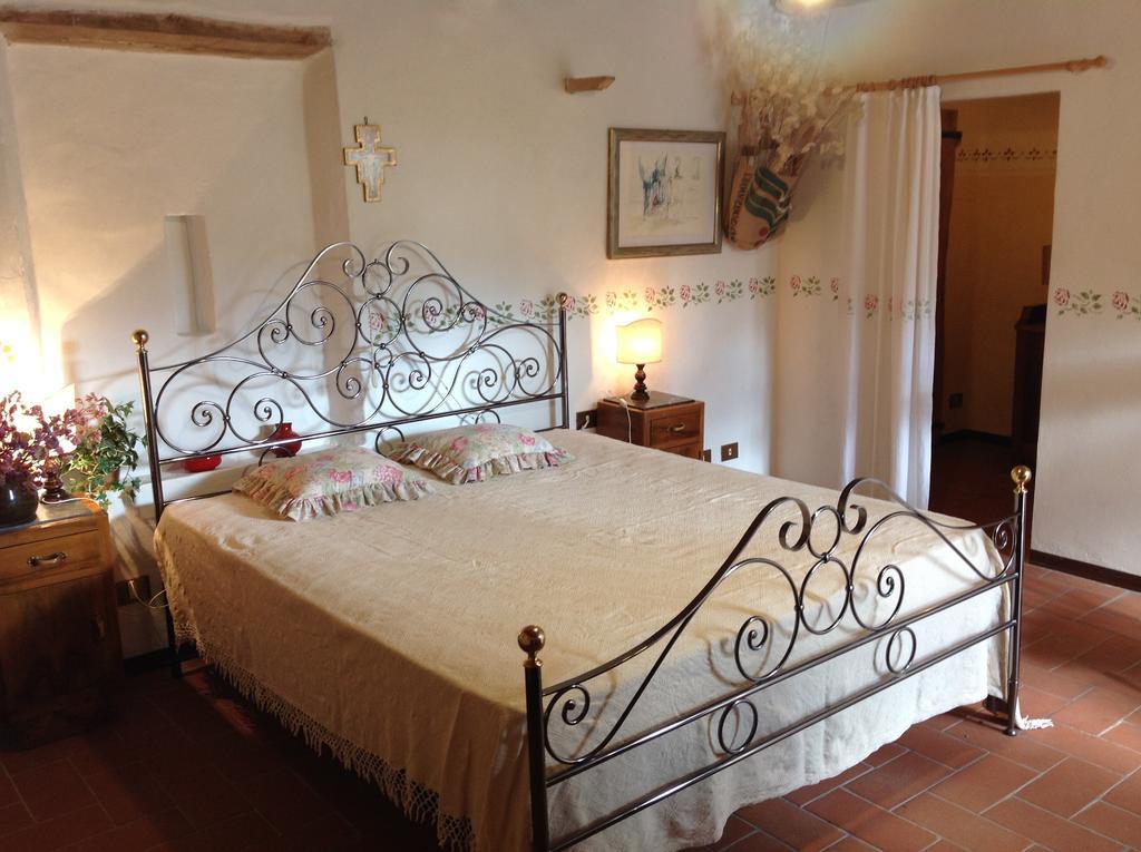 La Romita Ospitalita Rurale Familiare Villa Montisi Oda fotoğraf